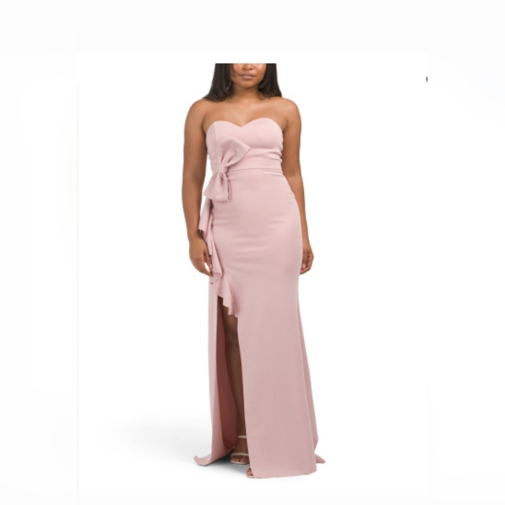 Pink Ruched Sweetheart Strapless Gown